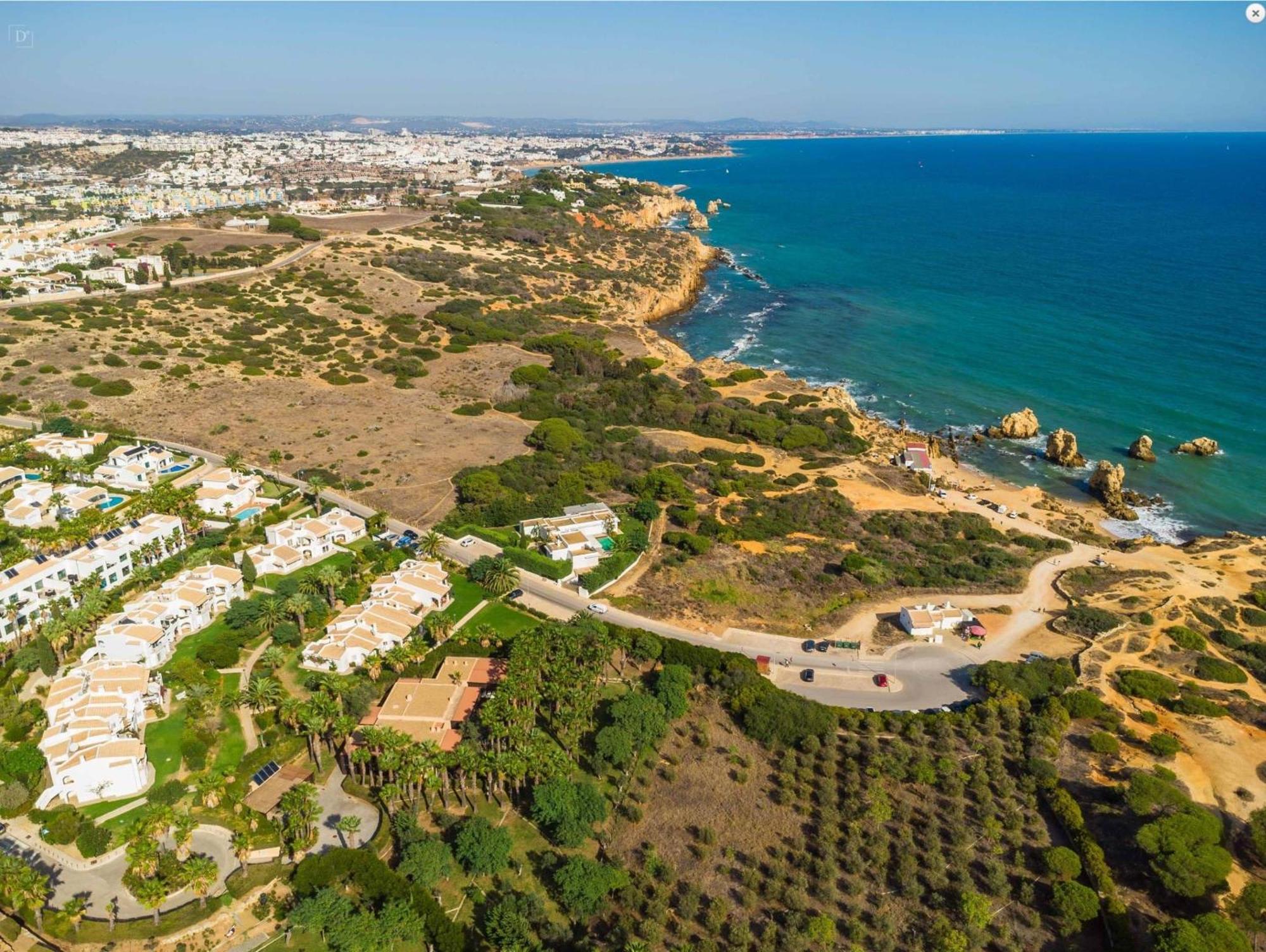 Seacoast Retreat With Pool And Beach Access By Drago Rentals Albufeira Bagian luar foto